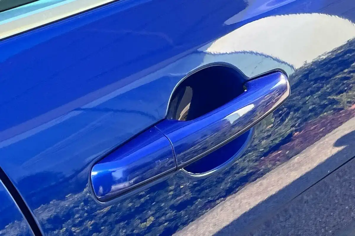 2020-jaguar-xe-20i-r-dynamic-s-250ps-big-17