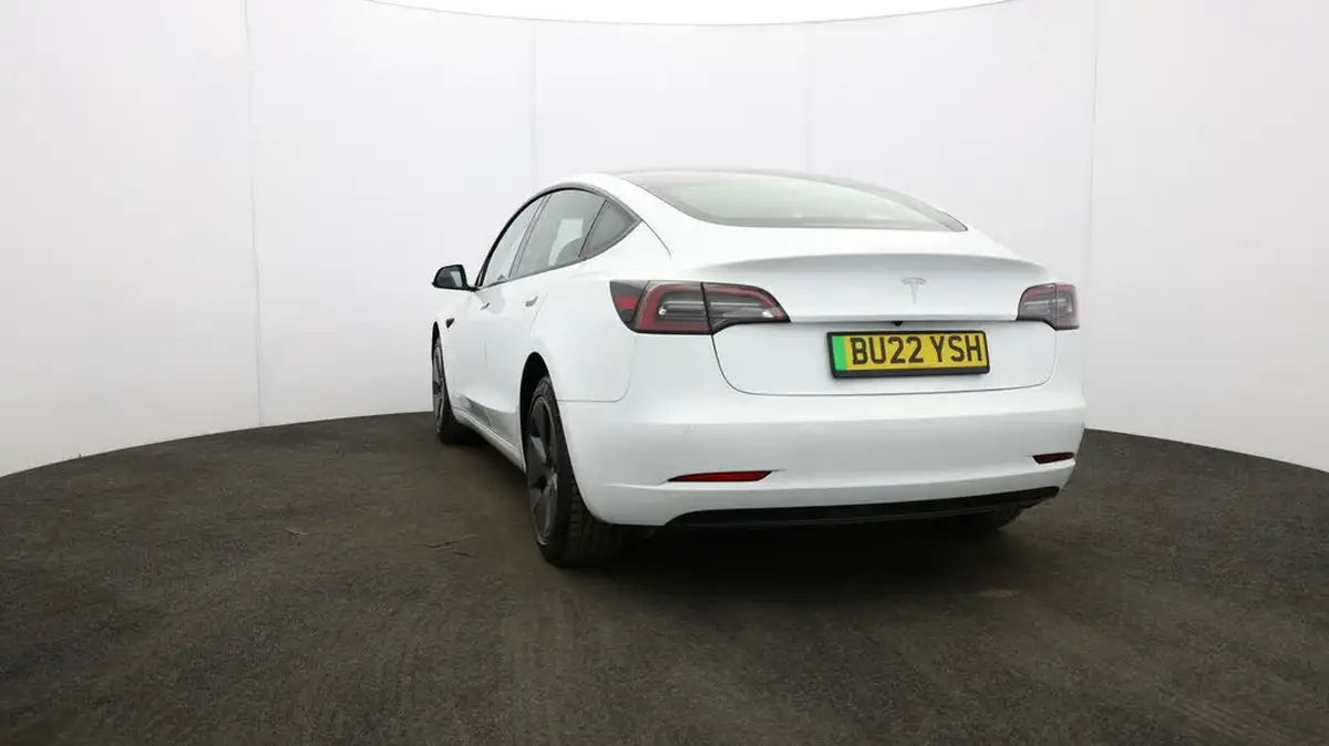 2021-tesla-model-3-e-standard-plus-big-16