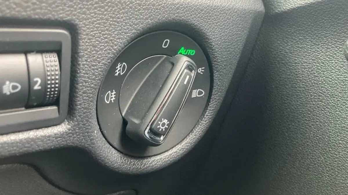 2024-skoda-kamiq-15-tsi-se-l-executive-dsg-big-30