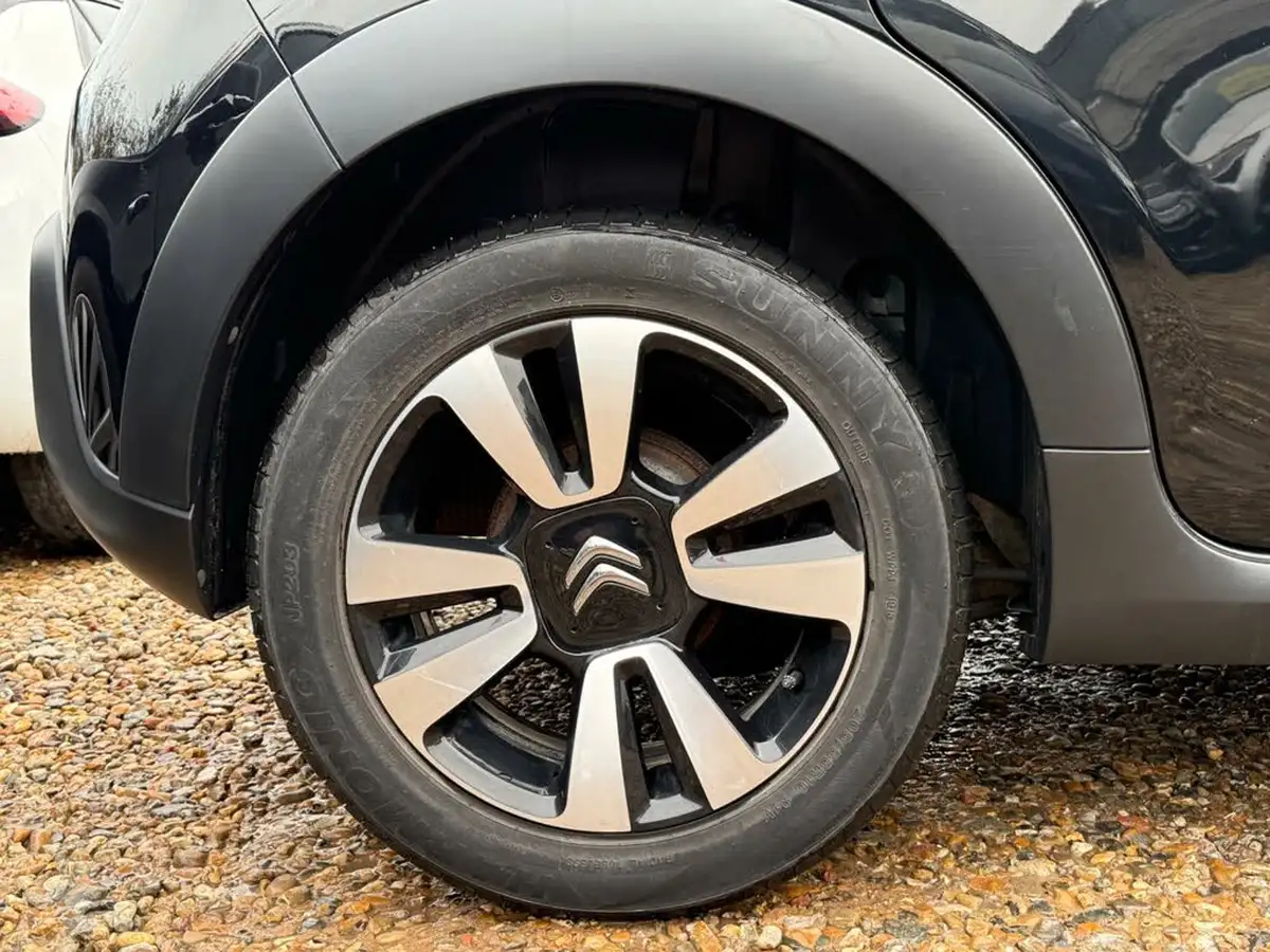 2017-citroen-c3-12-puretech-feel-82ps-big-13