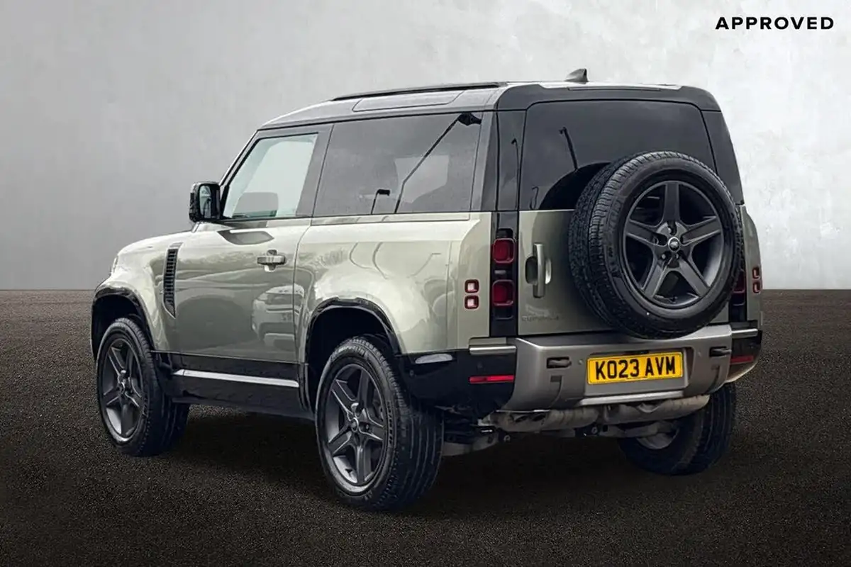 2023-land-rover-90-defender-30-d250-x-dynamic-se-big-1