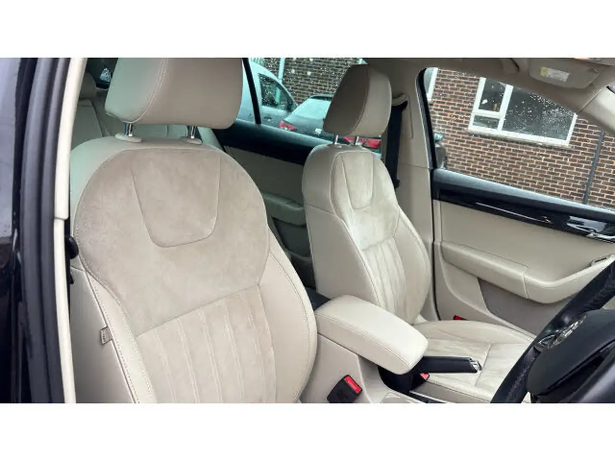 2017-skoda-octavia-14-tsi-se-l-estate-dsg-big-63