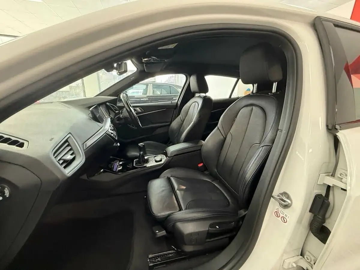 2021-bmw-1-series-15-118i-m-sport-lcp-big-17