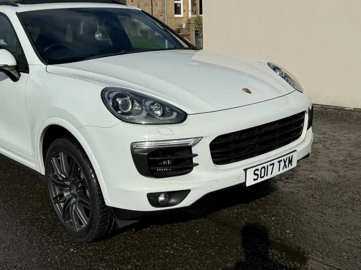2017-porsche-cayenne-30td-diesel-big-9