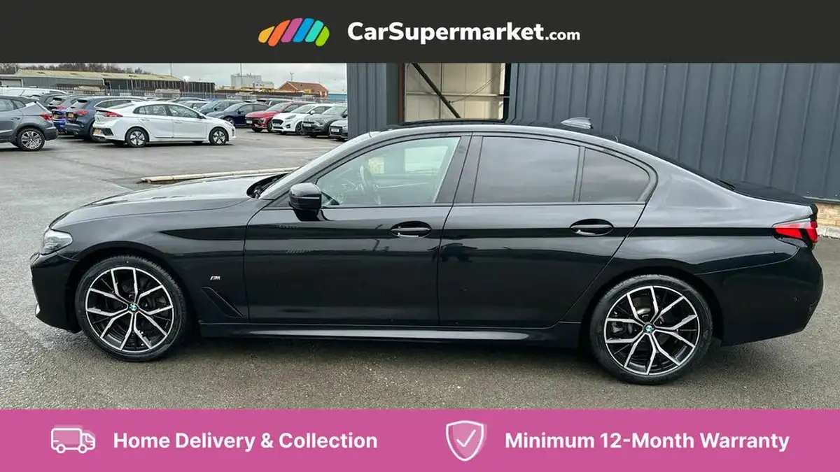 2022-bmw-5-series-20td-520d-m-sport-mht-saloon-4d-big-15