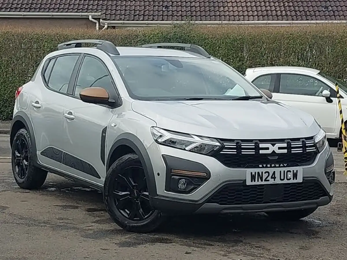 2024-dacia-sandero-stepway-10-tce-extreme-90bhp-big-0
