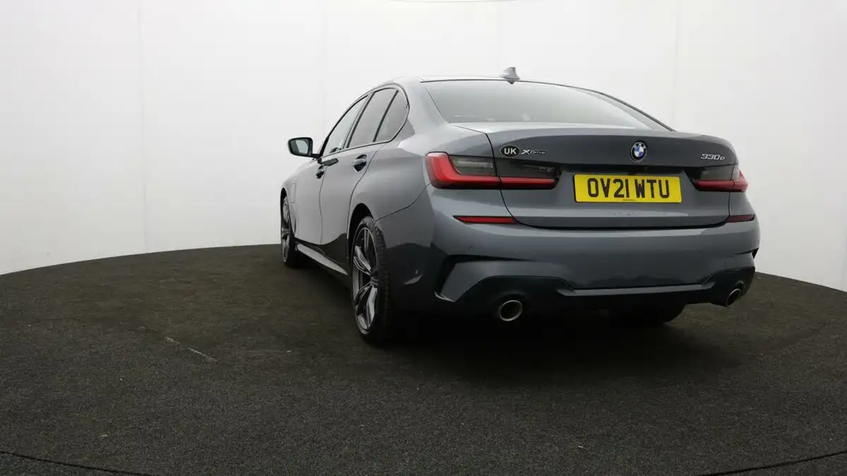 2021-bmw-3-series-20-330e-xdrive-m-sport-saloon-4d-big-30