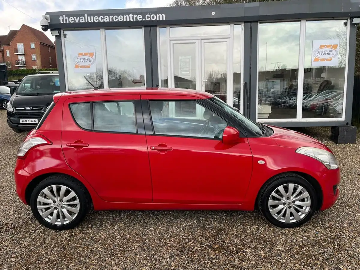 2013-suzuki-swift-12-sz3-93bhp-5d-big-2