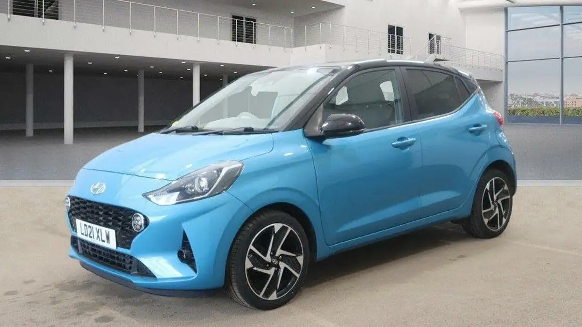 2021-hyundai-i10-12-premium-84ps-1197cc-auto-big-1