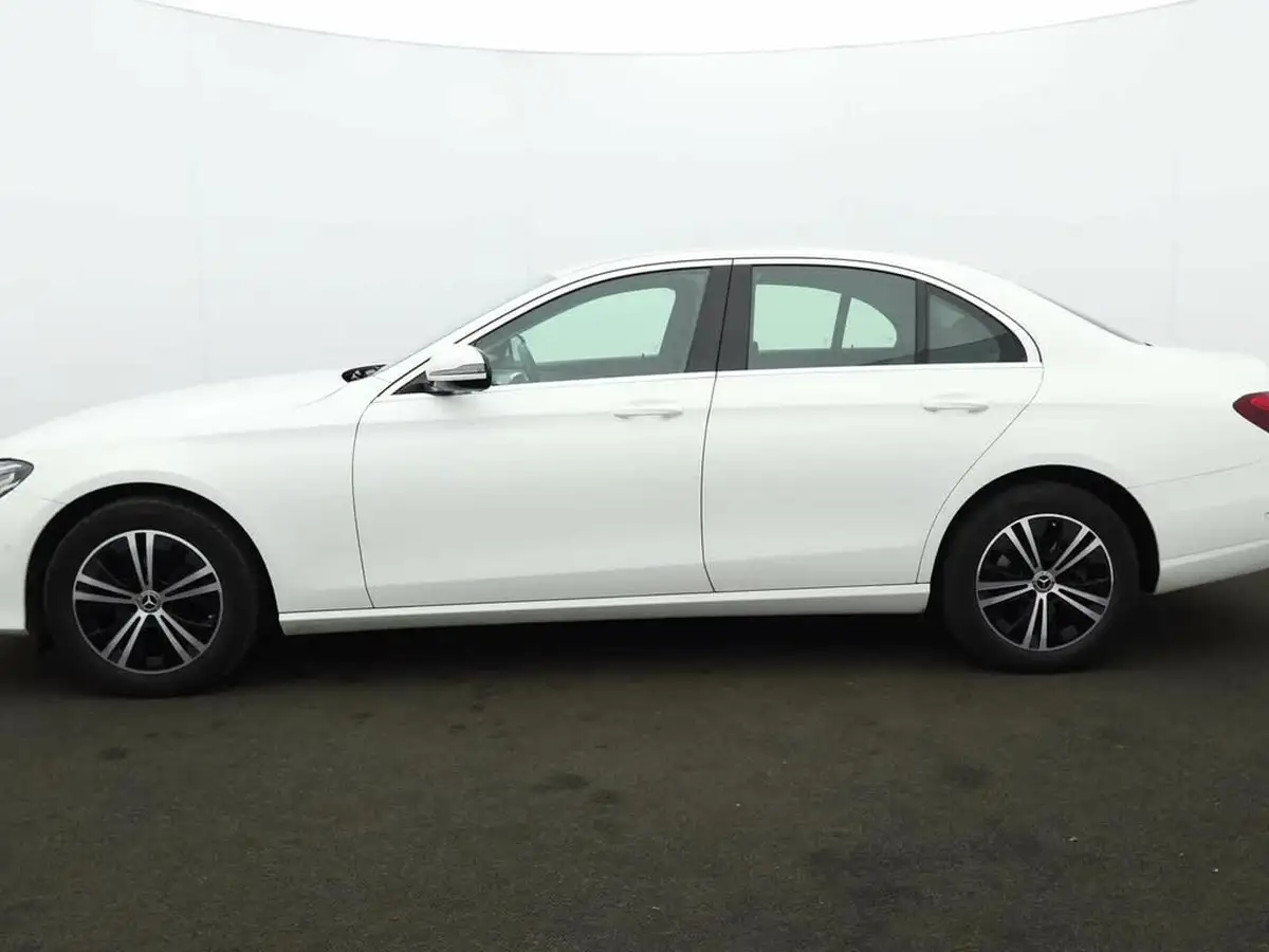 2020-mercedes-benz-e-class-20d-e220d-se-saloon-4d-plus-big-4