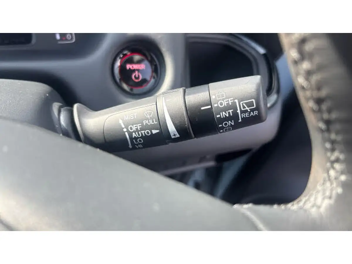 2023-honda-jazz-15-i-mmd-crosstar-advance-big-33