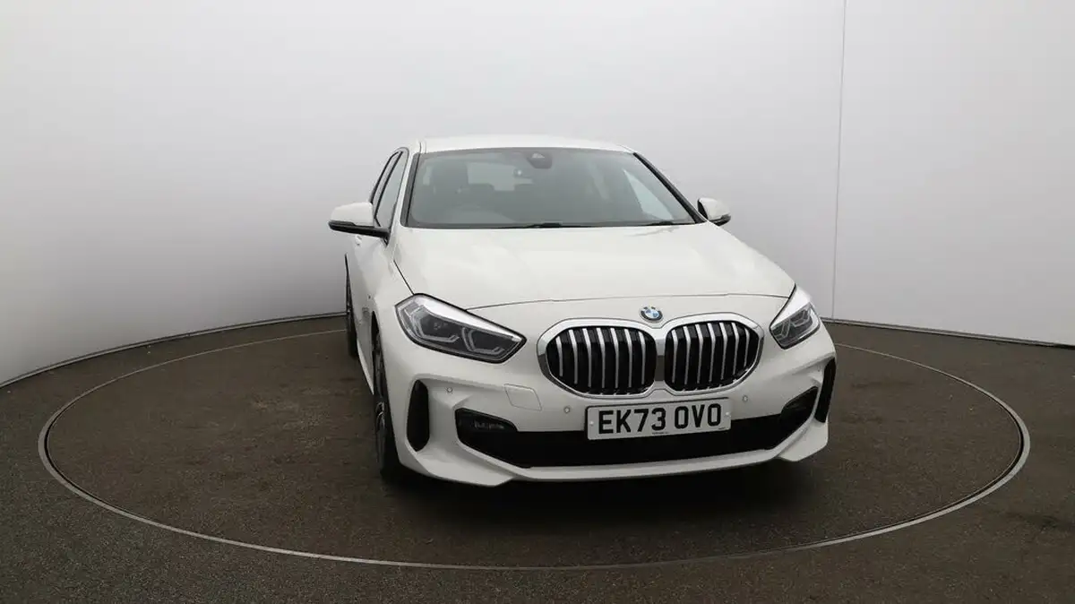 2023-bmw-1-series-15-118i-m-sport-lcp-dct-big-39