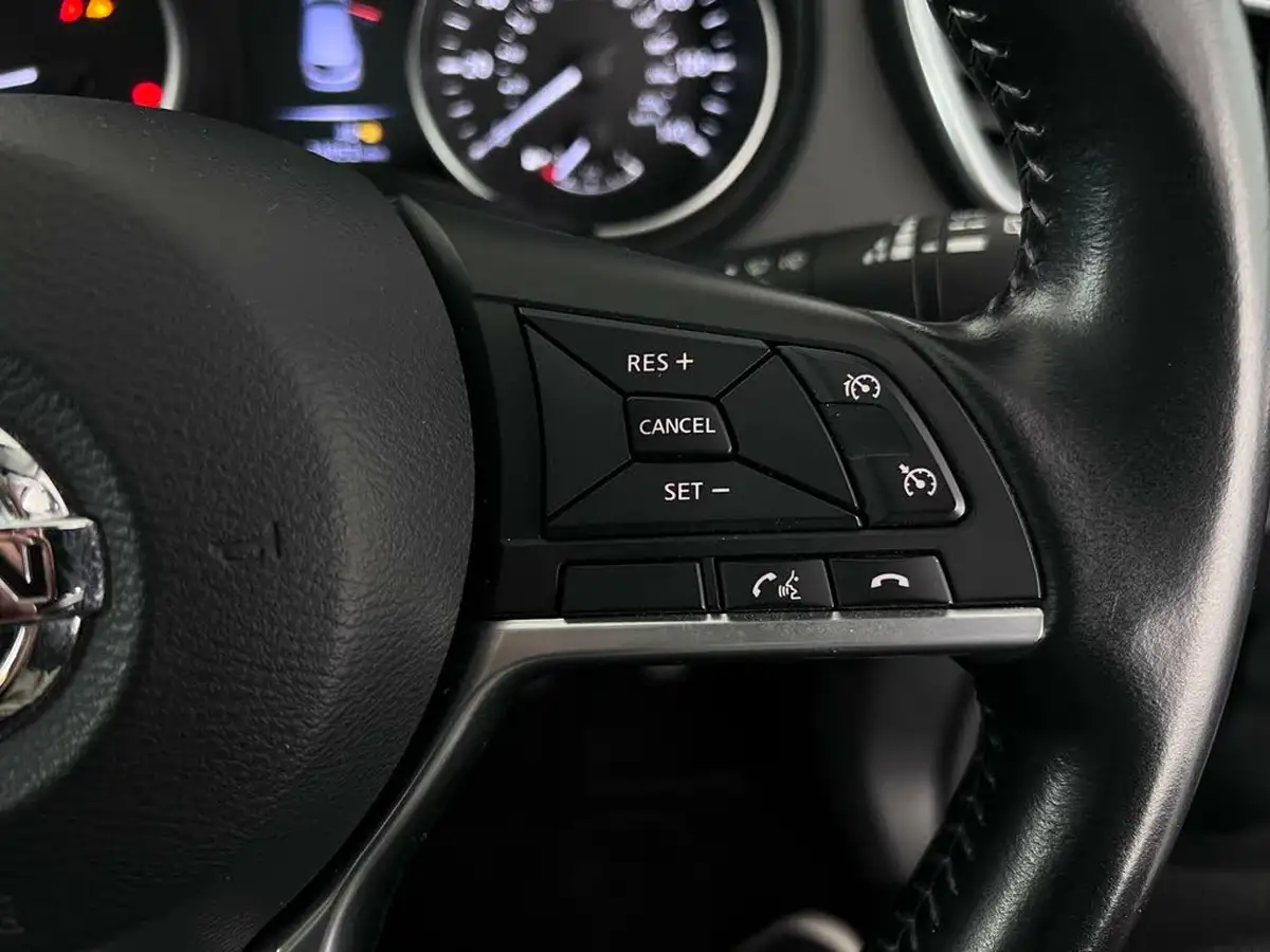 2018-nissan-qashqai-13-dig-t-n-connecta-160ps-big-19