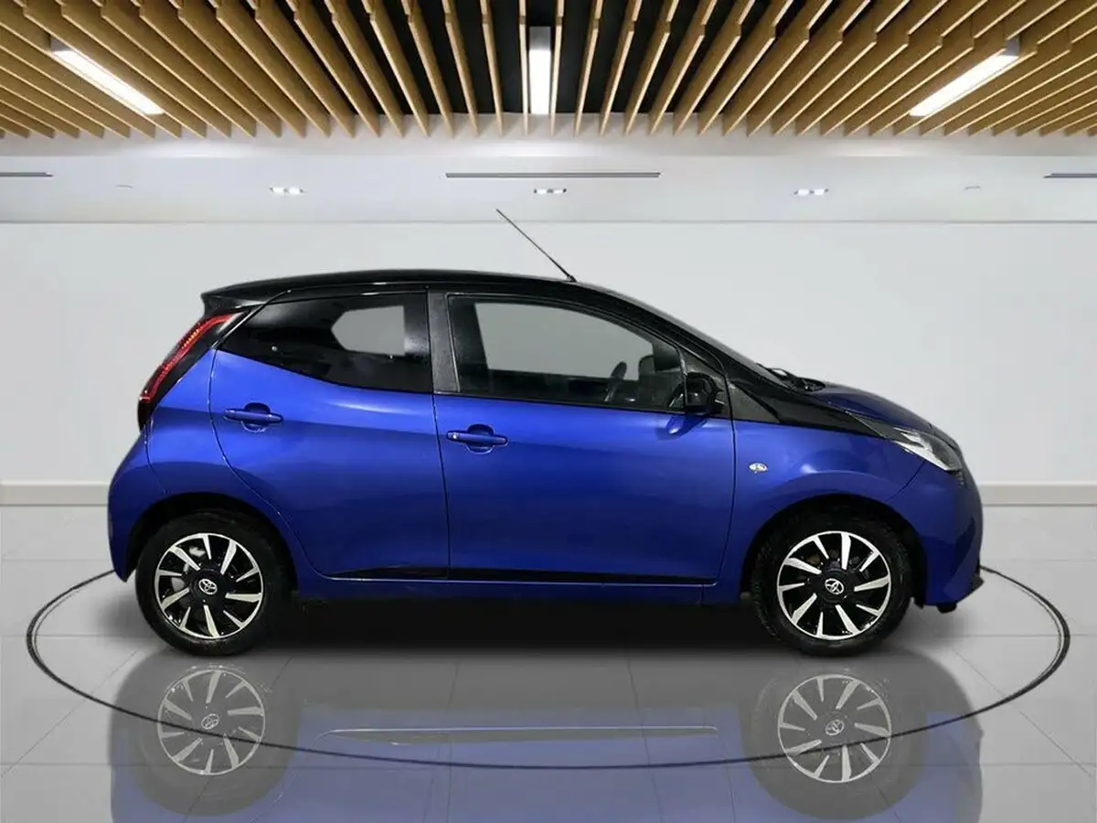 2022-toyota-aygo-10-vvt-i-x-trend-tss-x-shift-big-9