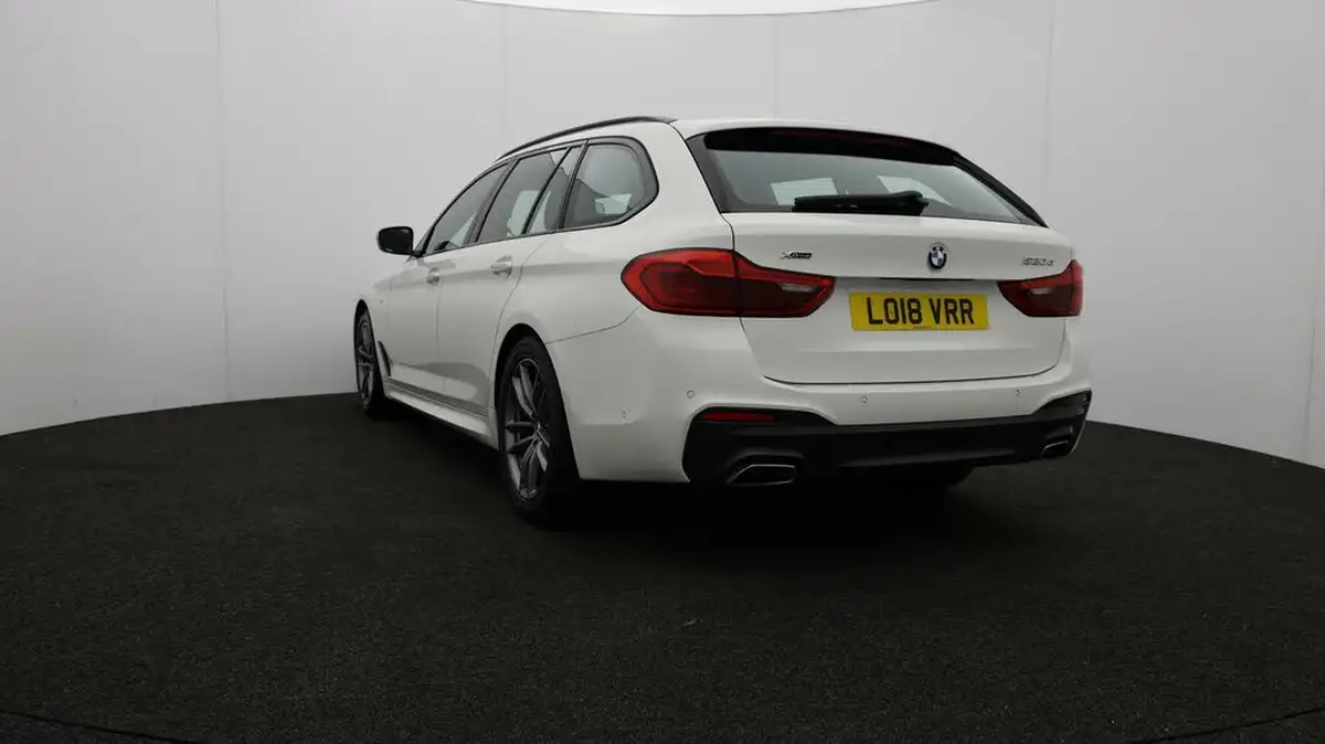 2018-bmw-5-series-20td-520d-m-sport-188bhp-xdrive-touring-5d-big-73