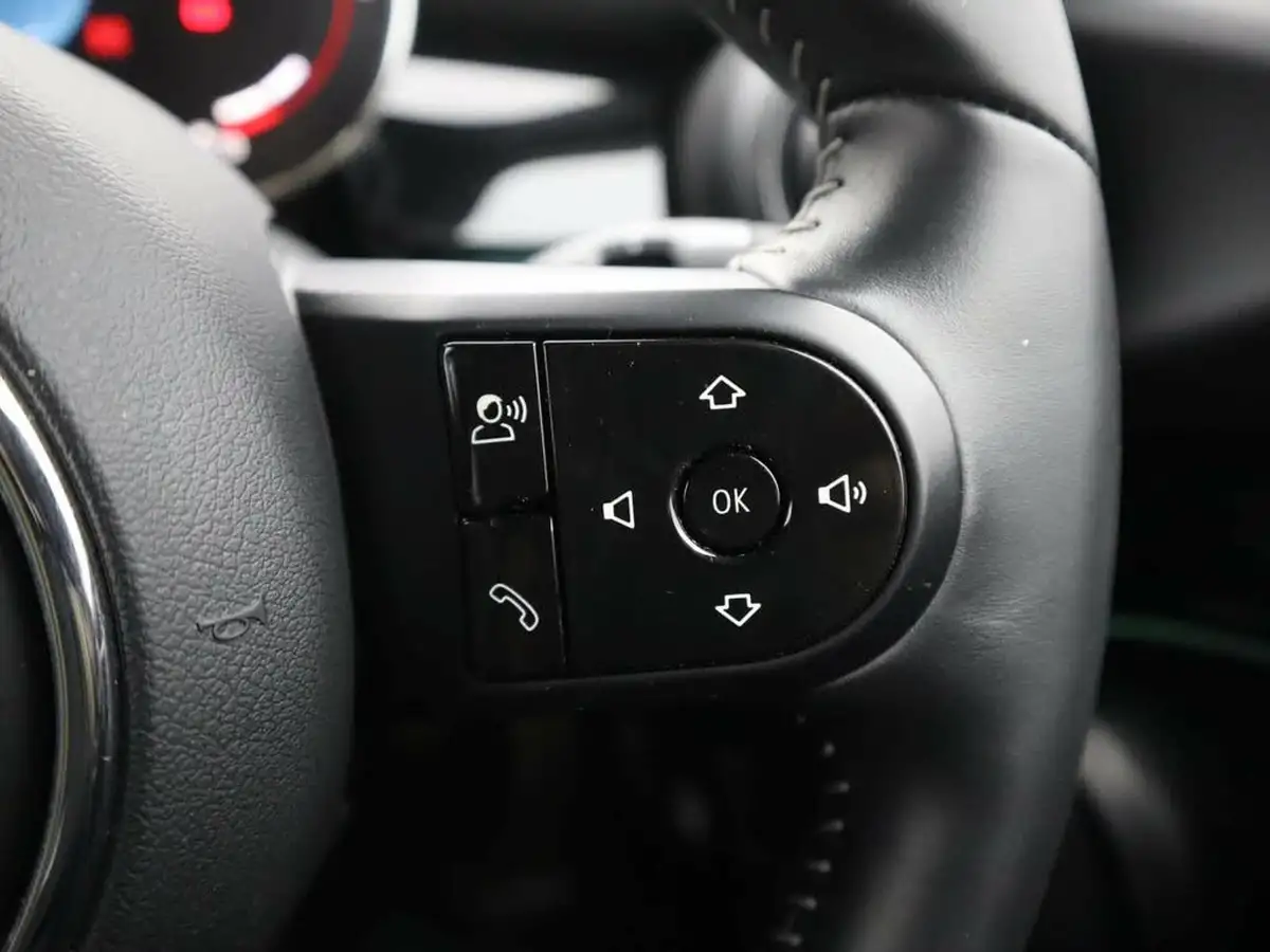 2021-mini-cooper-20-john-cooper-works-hatchback-3d-big-23