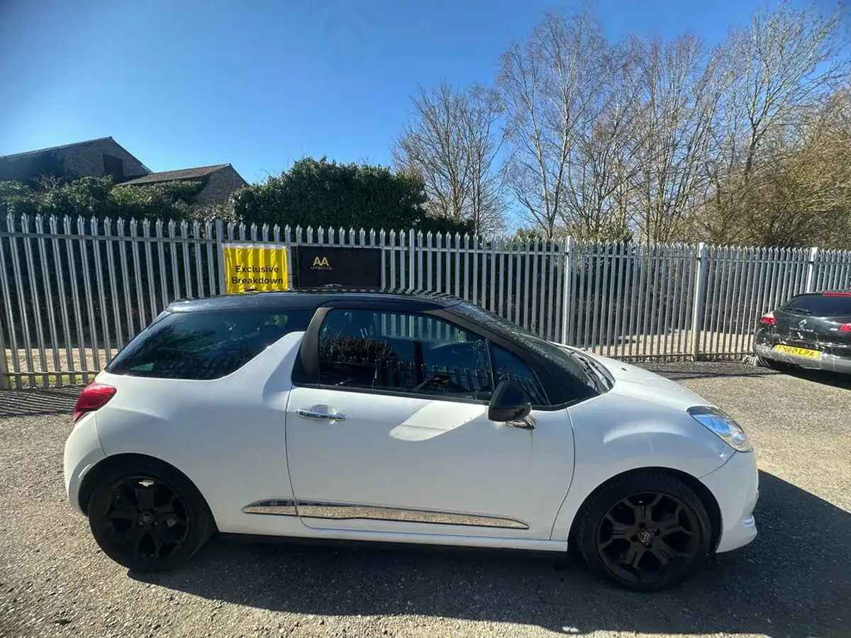 2012-citroen-ds3-16-dstyle-plus-big-7