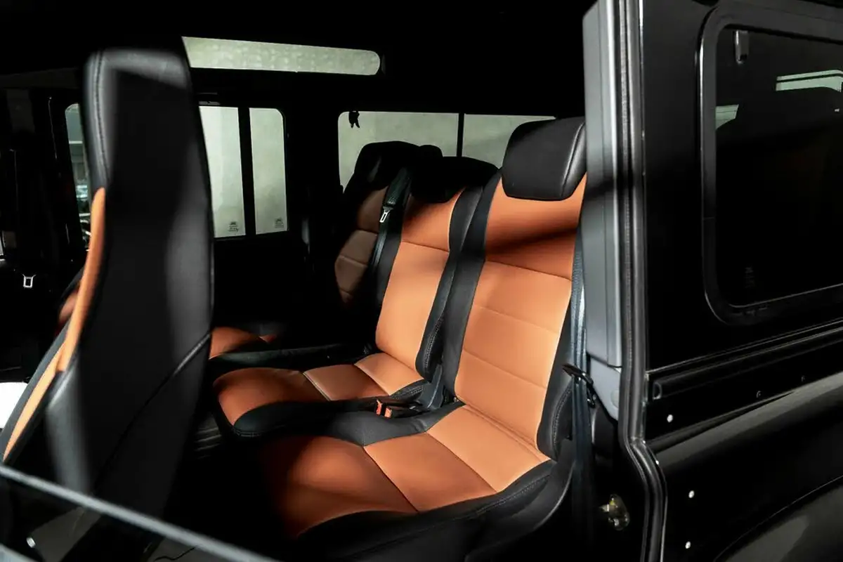 2016-land-rover-110-defender-22td-xs-22i-station-wagon-5-drs-big-14