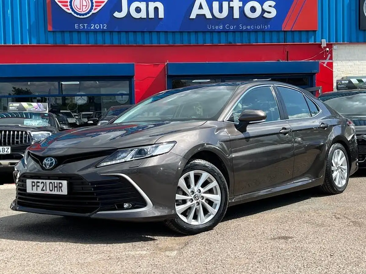 2021-toyota-camry-25-vvt-i-design-big-38