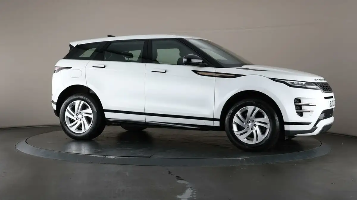 2022-land-rover-range-rover-evoque-15-p300e-r-dynamic-s-big-40