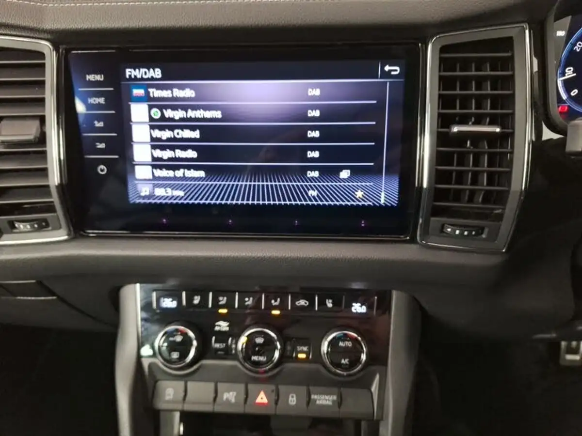 2021-skoda-kodiaq-20-tsi-laurin-klement-big-16