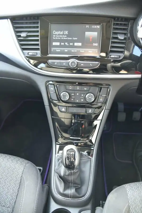 2017-vauxhall-mokka-x-14i-16v-turbo-active-140ps-ss-1364cc-big-35