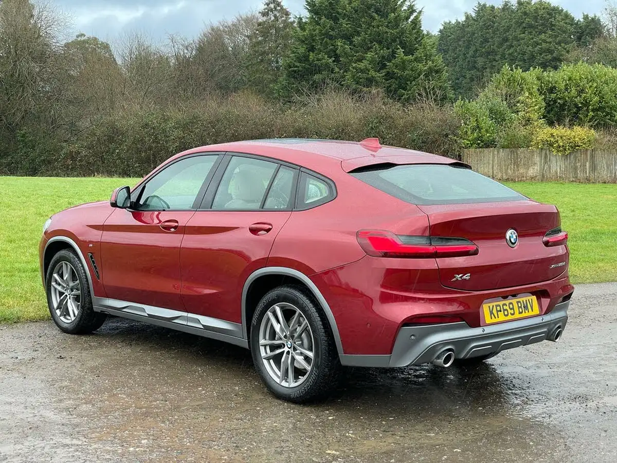 2019-bmw-x4-20td-xdrive20d-m-sport-x-big-16