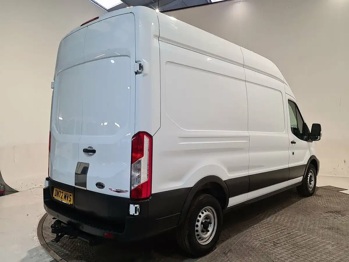 2022-ford-transit-20tdci-350-l2h2-leader-130pseu6d-rwd-panel-van-big-24