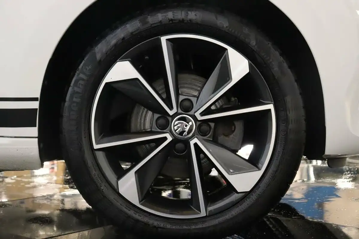 2020-skoda-citigo-e-se-l-big-28