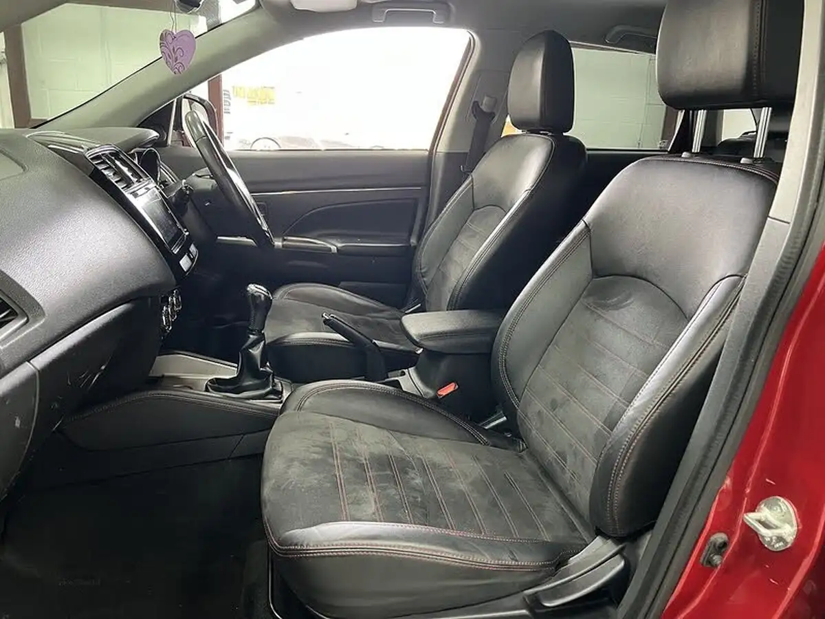 2019-mitsubishi-asx-16-juro-big-17