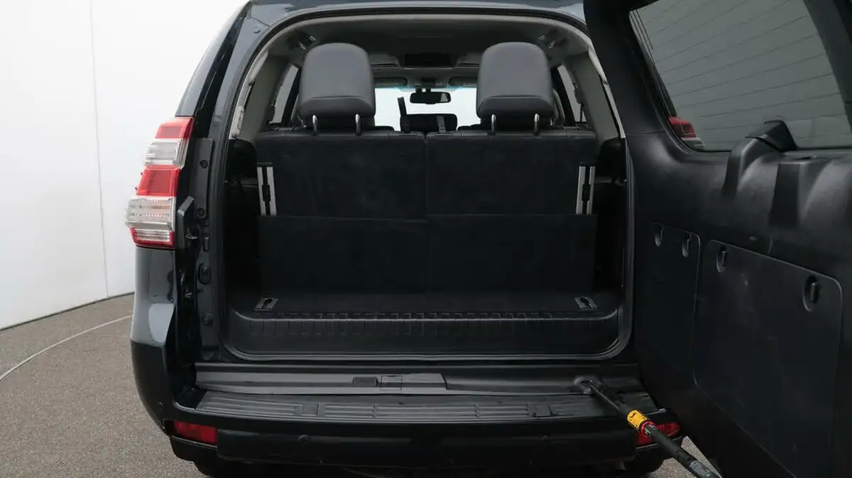 2017-toyota-land-cruiser-28d-4d-invincible-7st-big-22