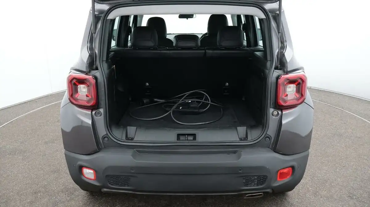 2021-jeep-renegade-13-gse-limited-phev-big-17