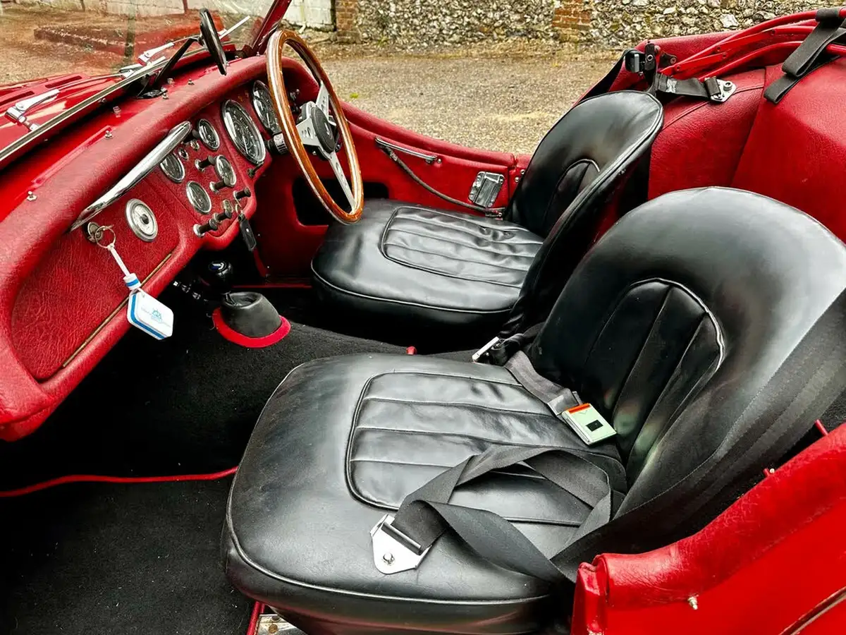 1954-triumph-tr2-20l-roadster-big-31