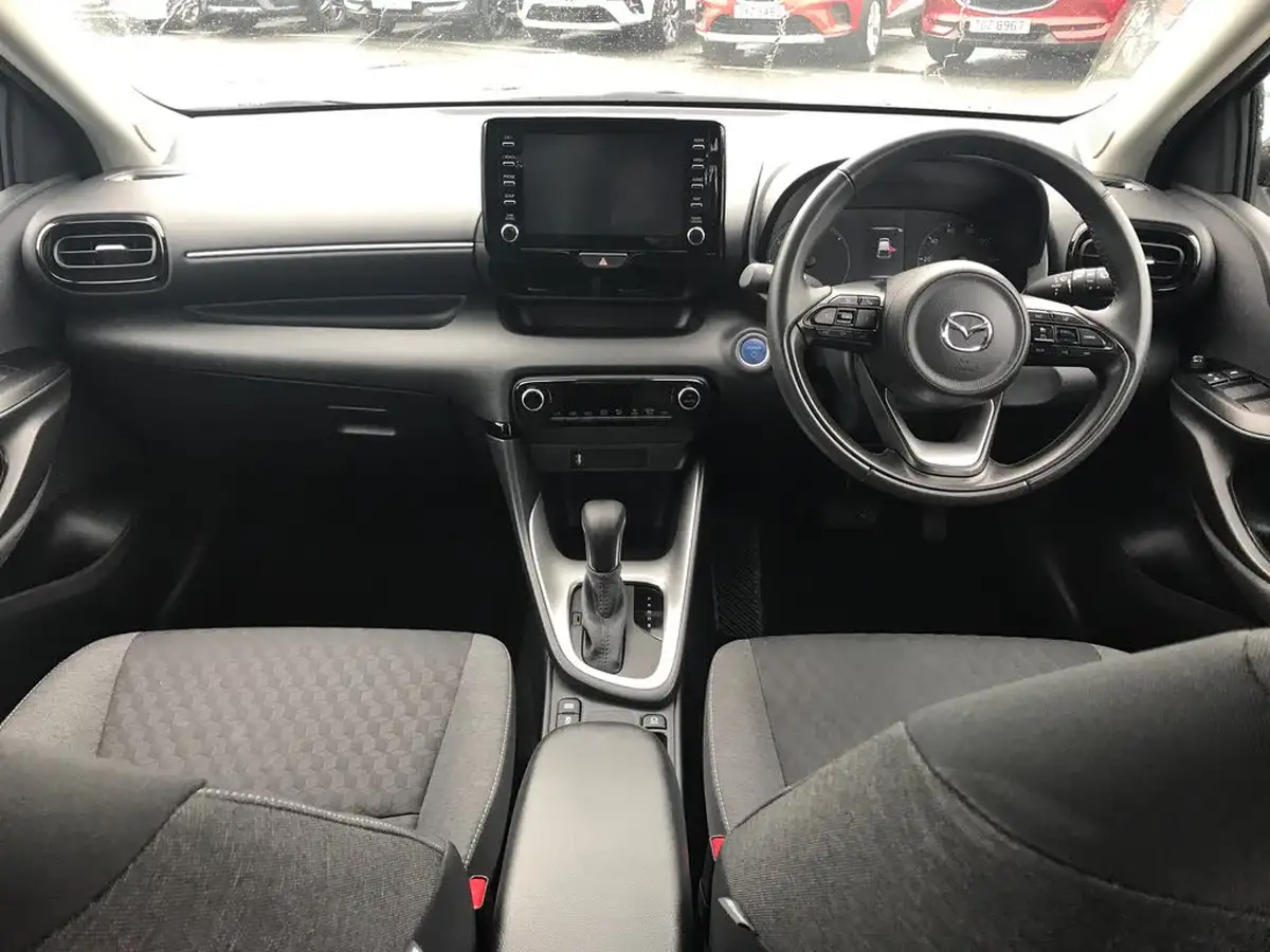 2022-mazda-mazda2-15-agile-big-3