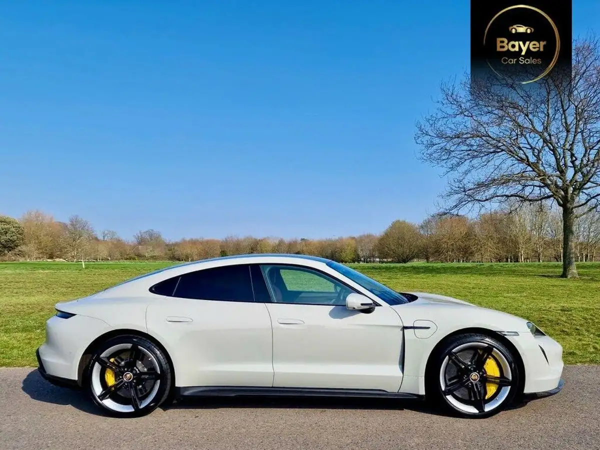 2021-porsche-taycan-e-turbo-s-big-2
