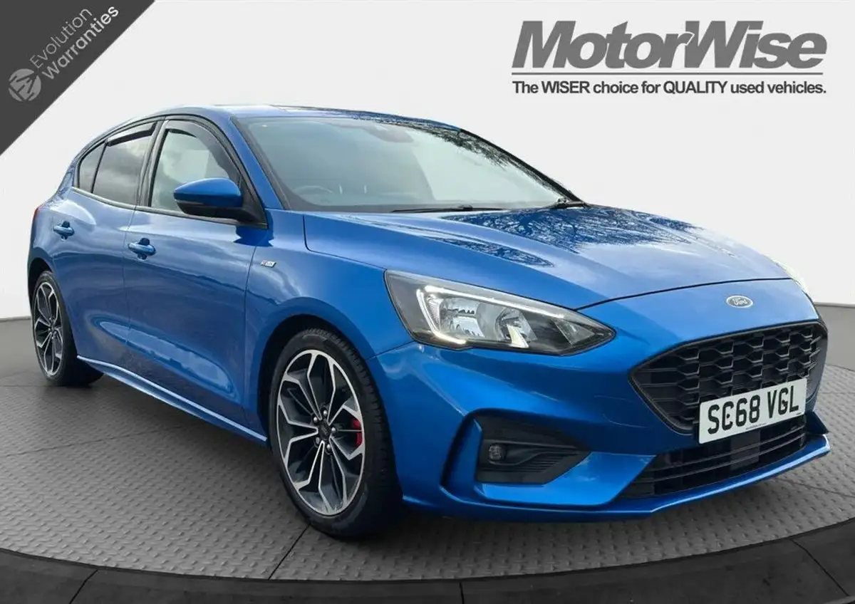 2019-ford-focus-10t-st-line-x-ss-hatchback-big-0