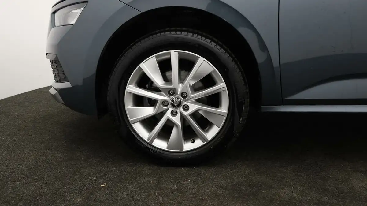 2021-skoda-kamiq-10-tsi-se-95ps-big-17