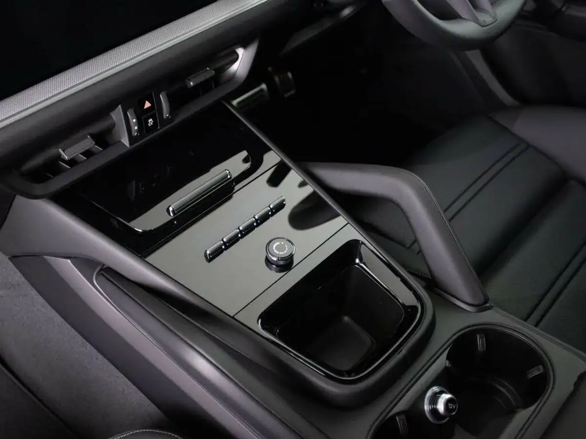 2024-porsche-cayenne-30-v6-e-hybrid-470ps-coupe-big-56