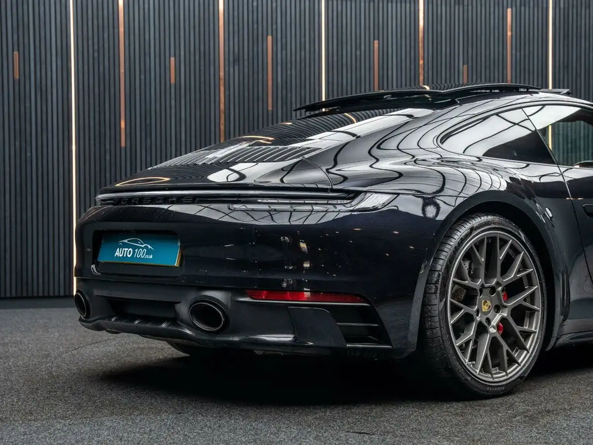 2020-porsche-911-30-carrera-s-coupe-pdk-big-24
