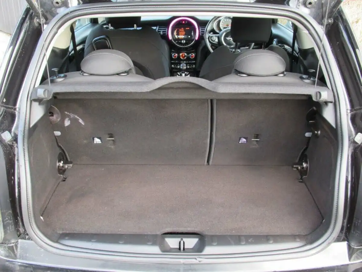 2017-mini-cooper-20-cooper-s-ss-hatchback-3d-sport-auto-big-28