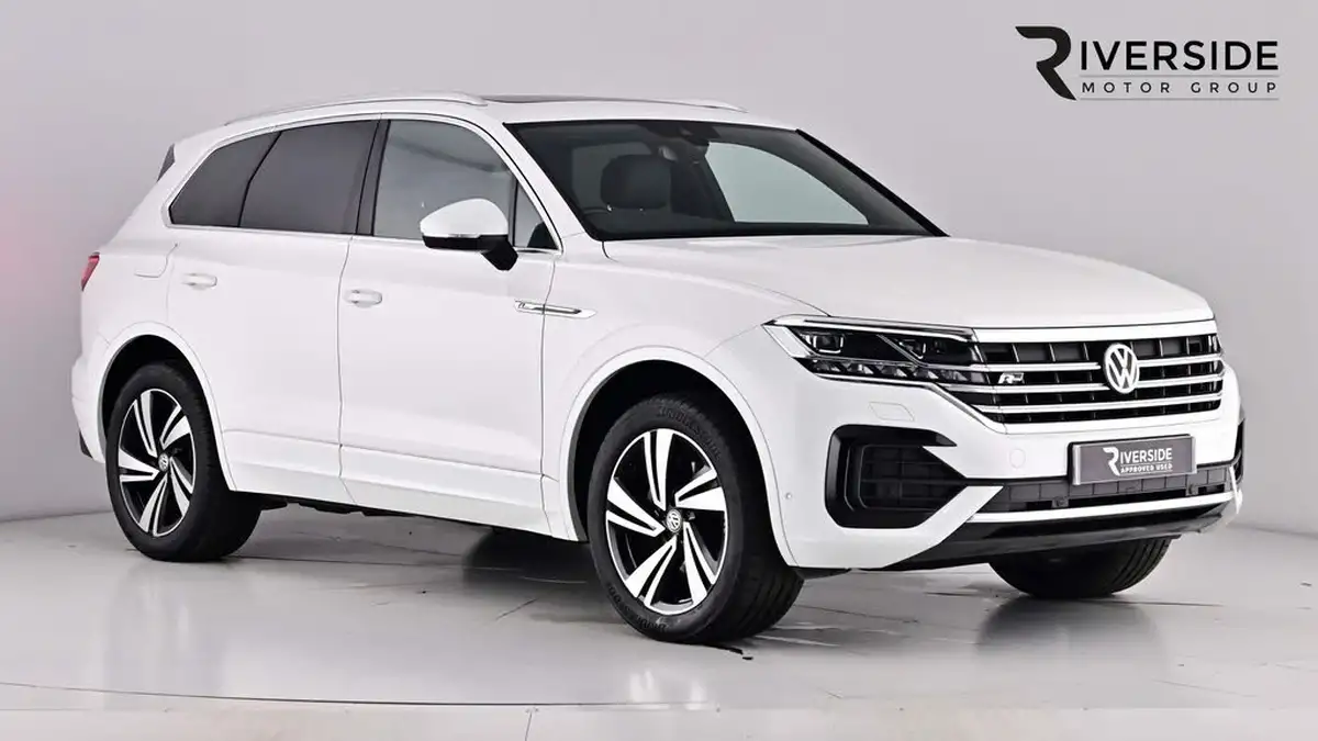 2018-volkswagen-touareg-30tdi-r-line-tech-286ps-ss-big-0