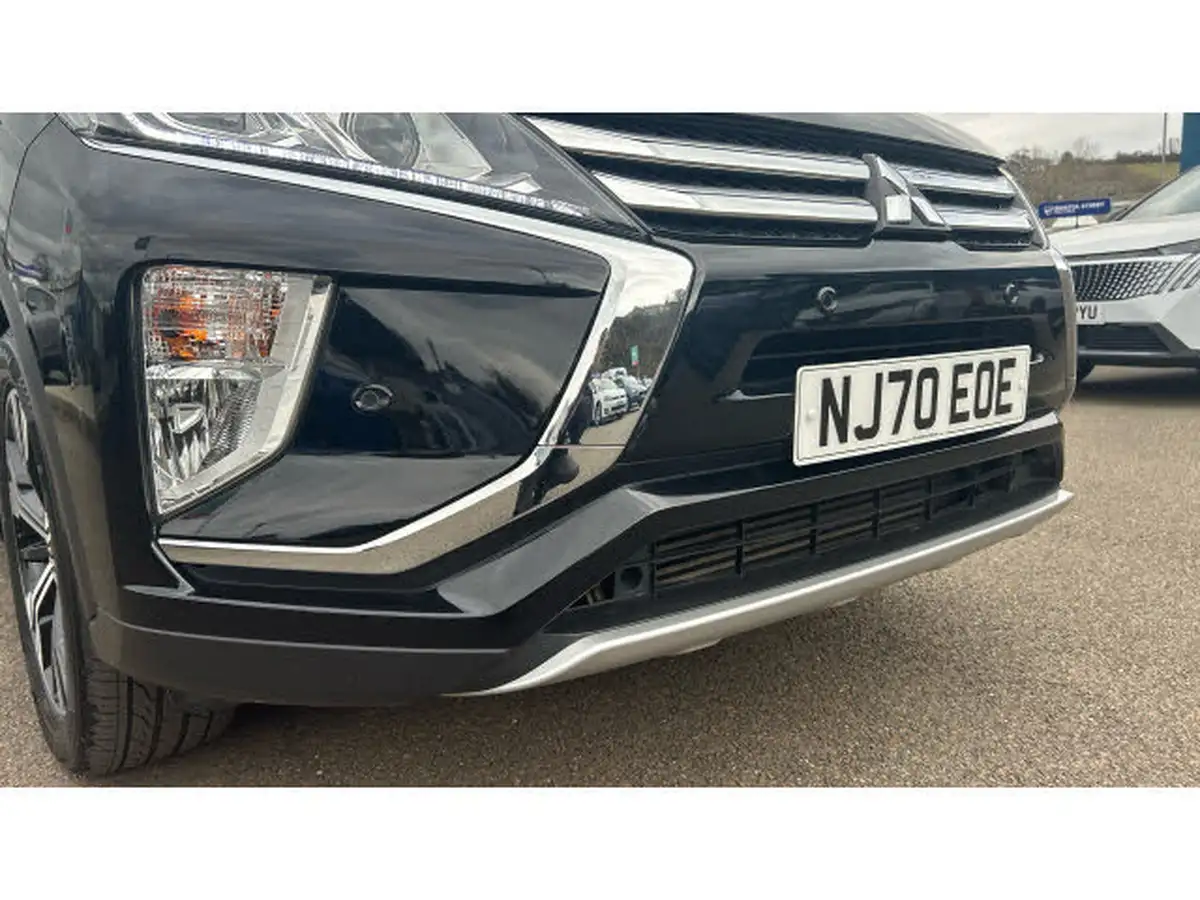 2021-mitsubishi-eclipse-cross-15-4-big-29