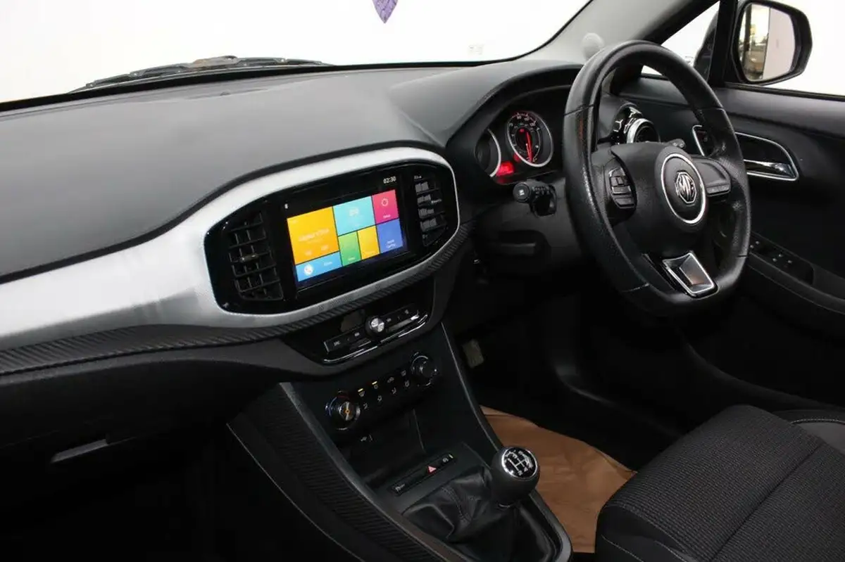 2020-mg-mg3-15-vti-tech-excite-ss-big-20