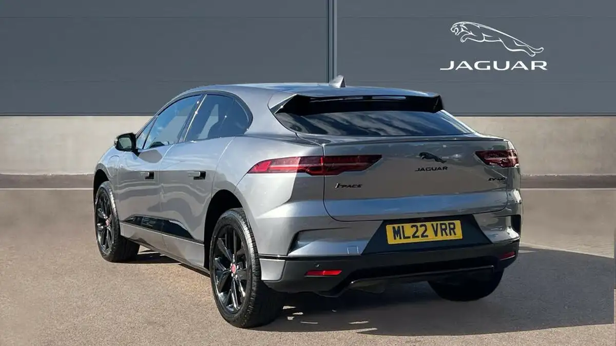 2022-jaguar-i-pace-ev400-hse-black-big-1