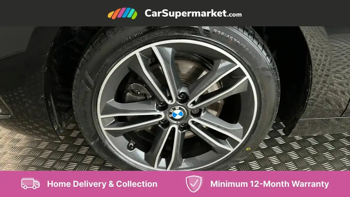 2022-bmw-1-series-15-118i-sport-big-18