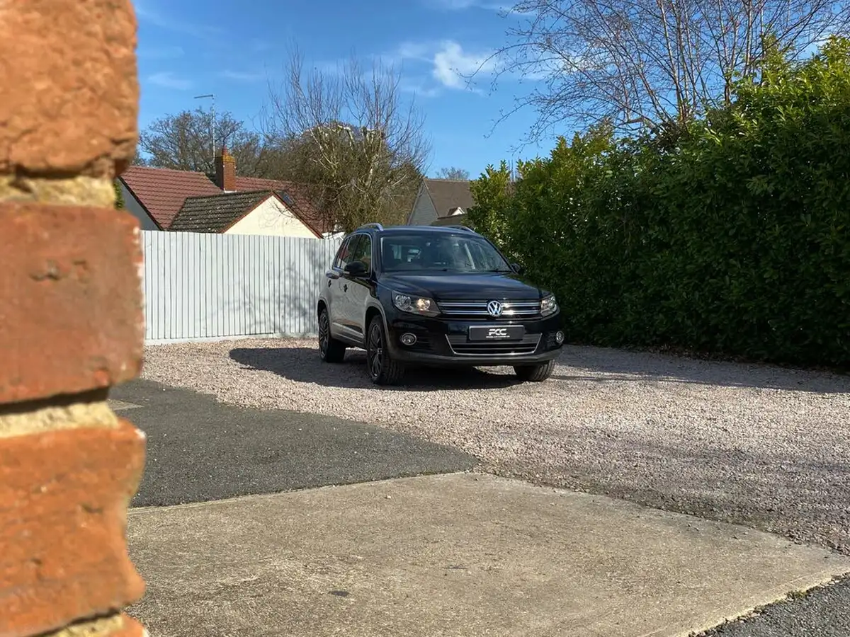 2012-volkswagen-tiguan-20td-sport-170ps-4wd-big-43