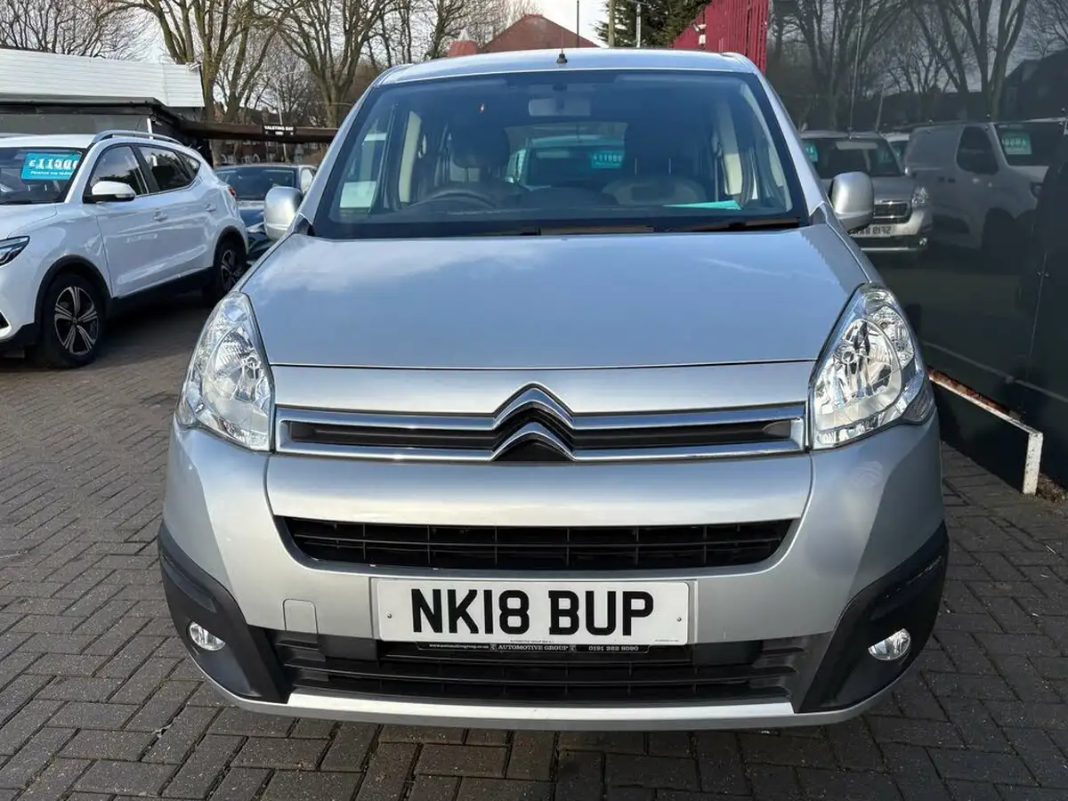 2018-citroen-berlingo-16-vti-multispace-feel-big-3