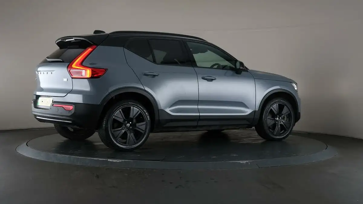 2022-volvo-xc40-e-twin-recharge-plus-big-64