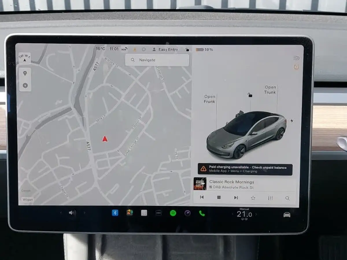 2021-tesla-model-3-e-long-range-awd-big-9