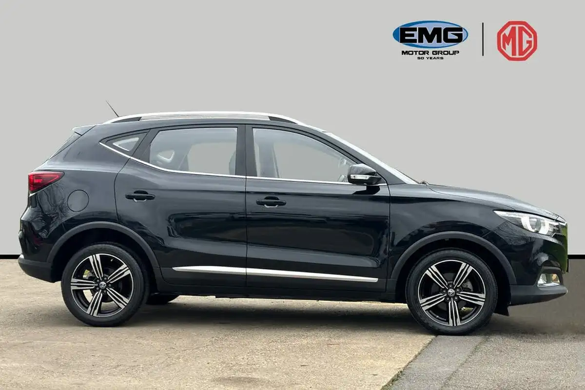 2020-mg-zs-suv-10t-gdi-exclusive-111ps-big-3